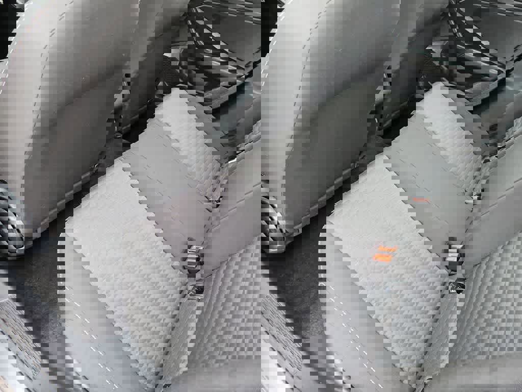 Used 2025 Volkswagen Jetta S image 19