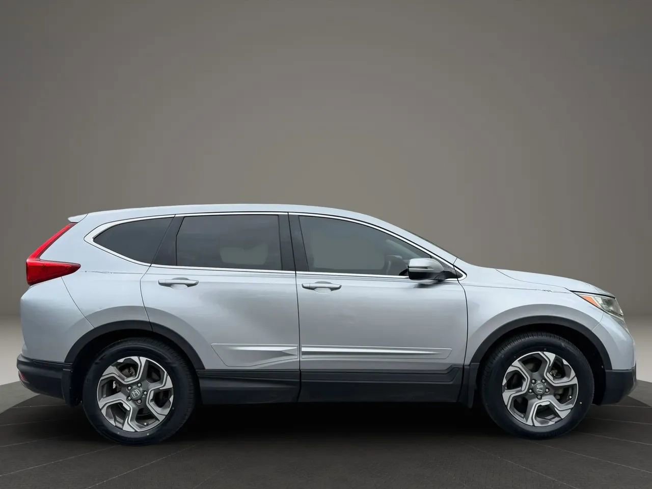 Used 2019 Honda CR-V EX-L image 9