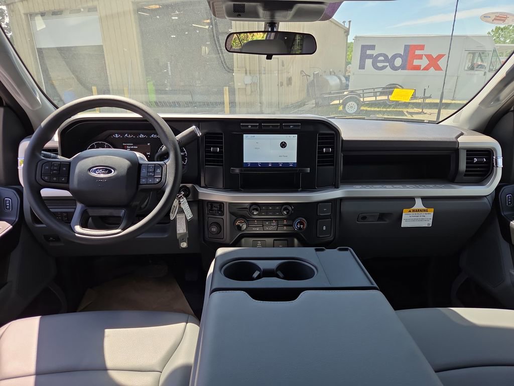 New 2024 Ford F350 XL w/ XL Chrome Package image 17