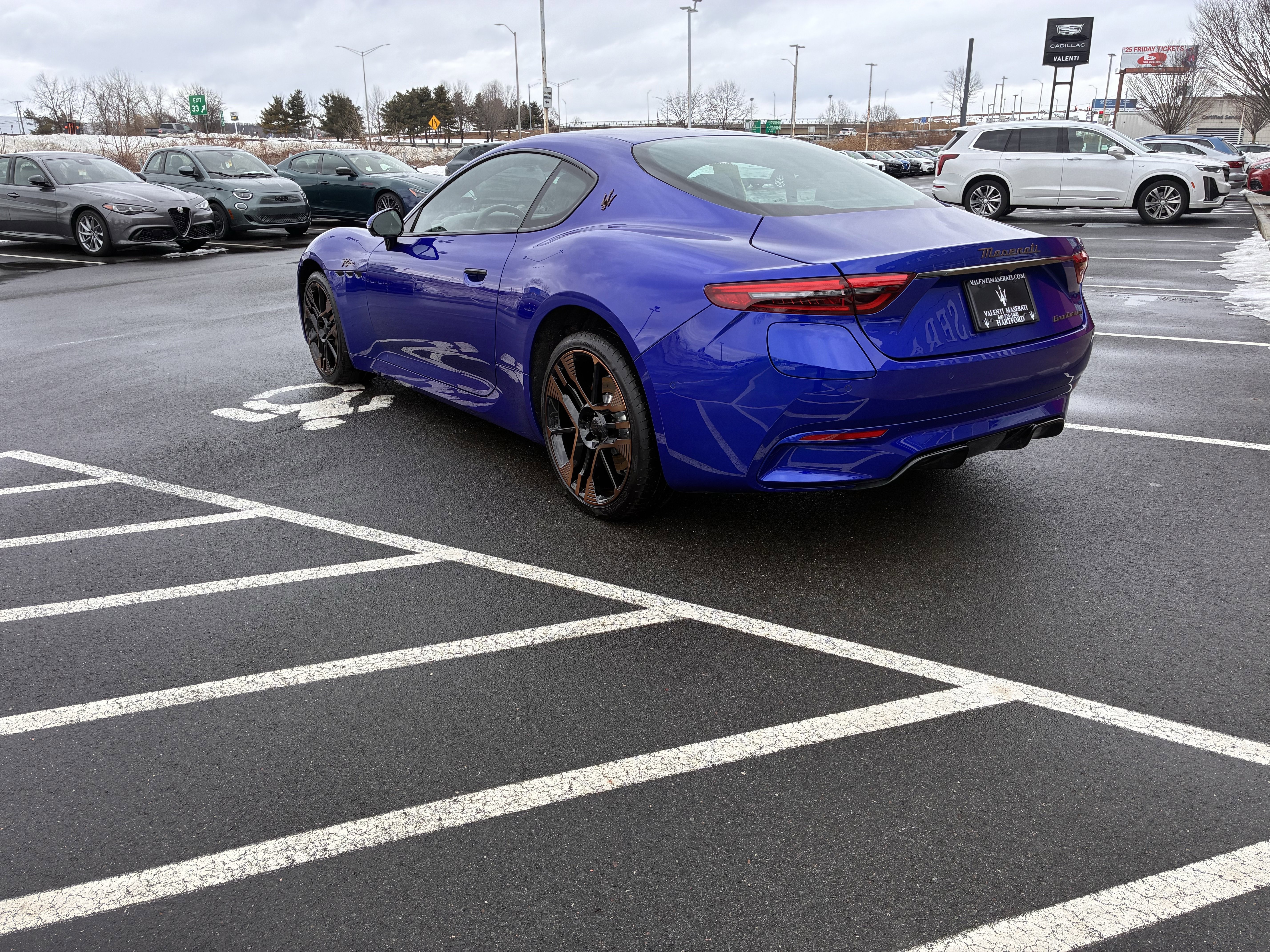 Used 2025 Maserati GranTurismo Folgore image 9