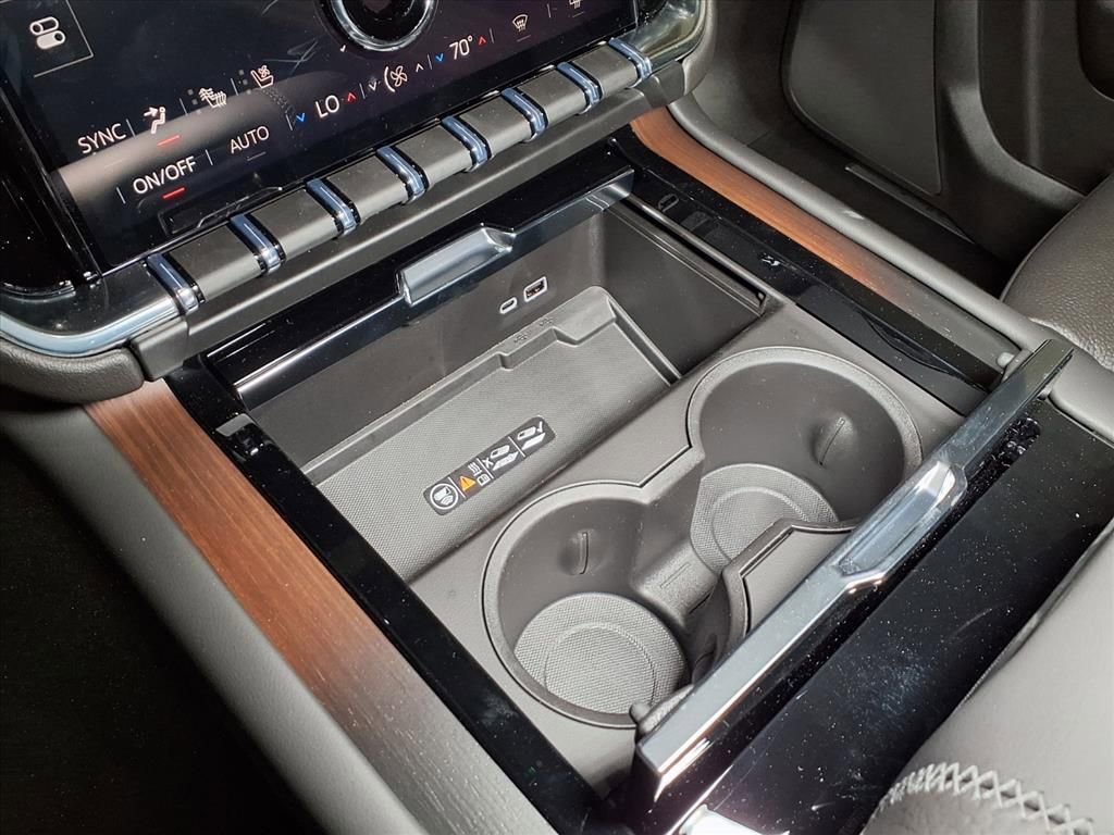 New 2026 GMC Yukon Denali image 11