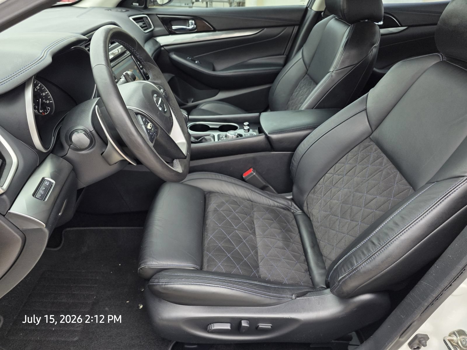 Used 2017 Nissan Maxima SR FWD image 14