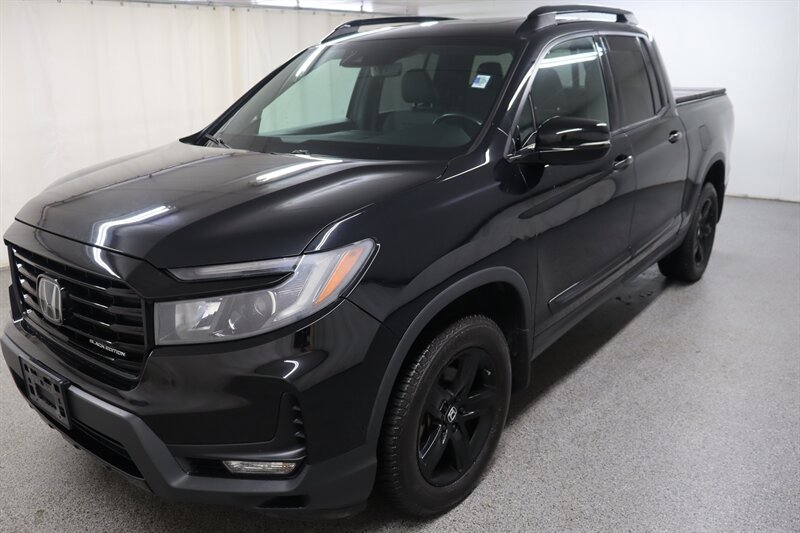 Used 2023 Honda Ridgeline Black Edition image 3