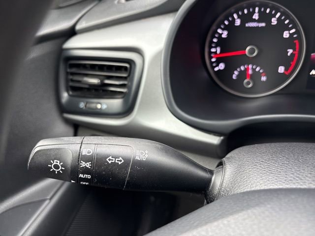 Certified 2021 Kia Rio S w/ Technology Package image 19