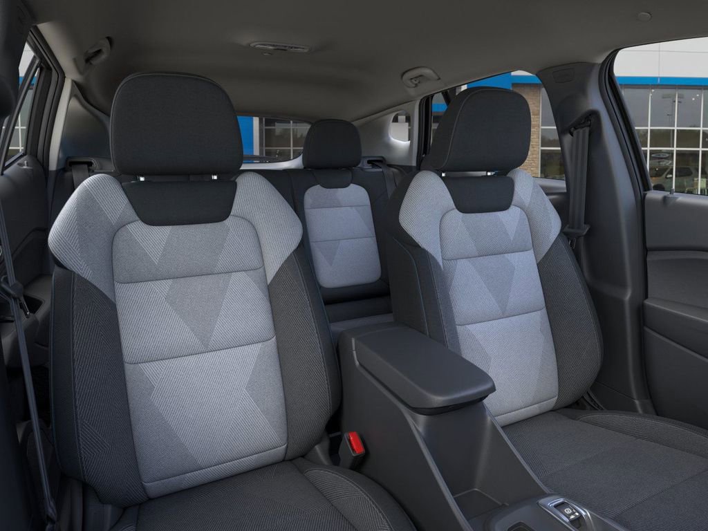 New 2026 Chevrolet Trax LS w/ LS Convenience Package FWD image 16