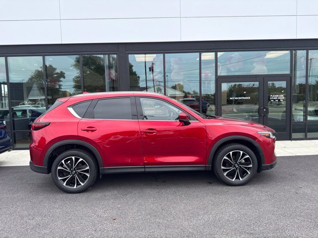 Used 2023 MAZDA CX-5 AWD 2.5 S w/ Premium Plus Pkg image 2