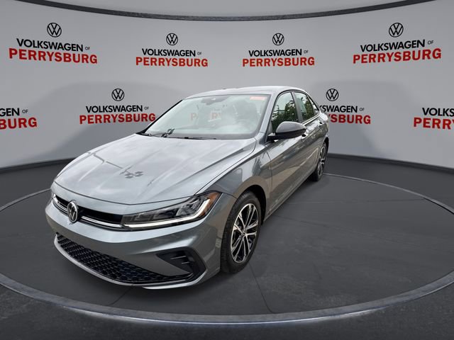Used 2025 Volkswagen Jetta Sport image 4