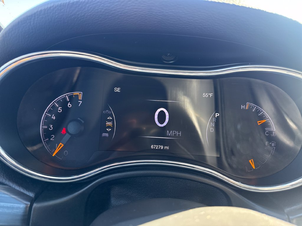 Used 2019 Jeep Grand Cherokee Limited AWD/4WD image 22