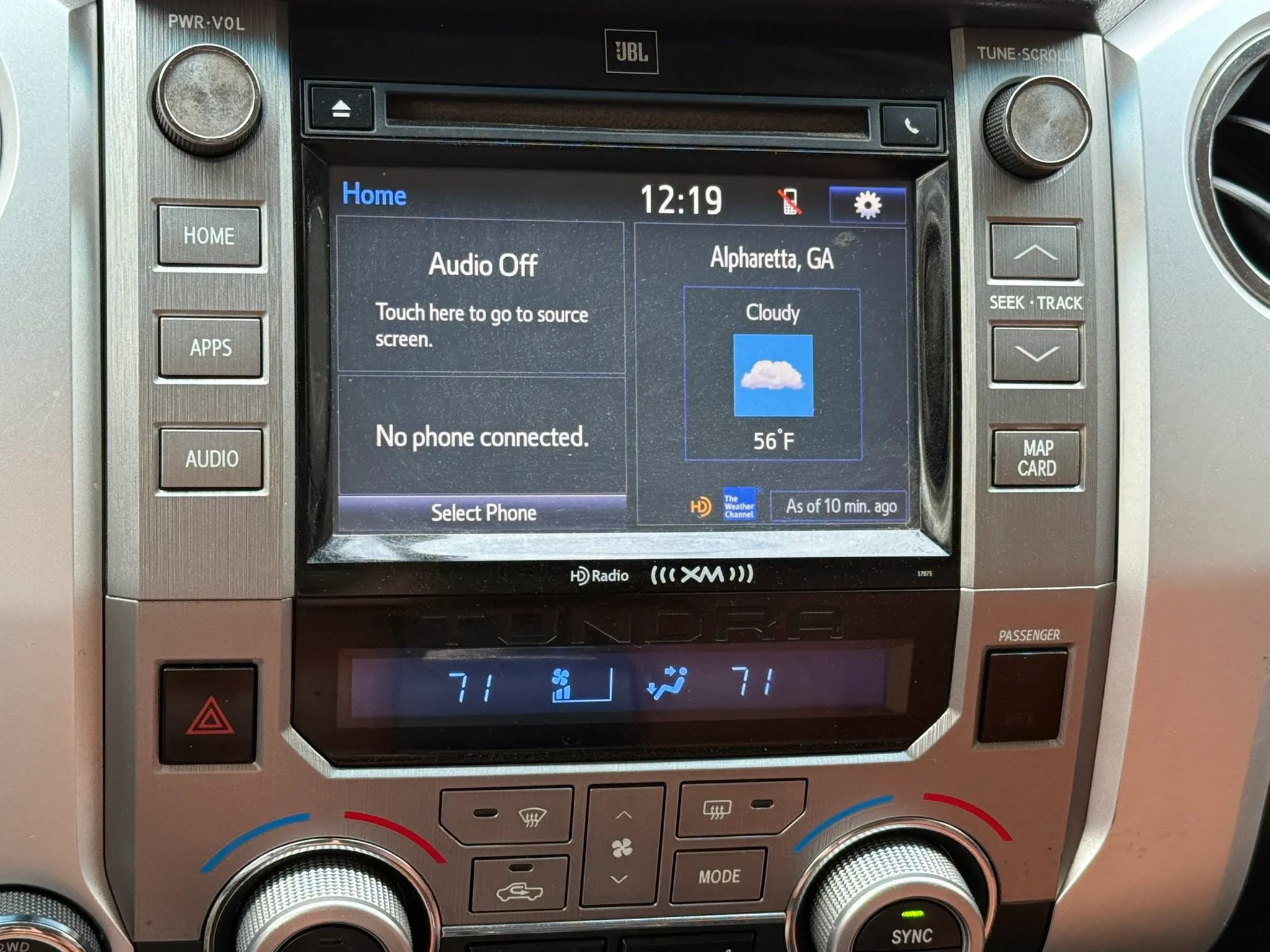 Used 2014 Toyota Tundra 1794 Edition image 28