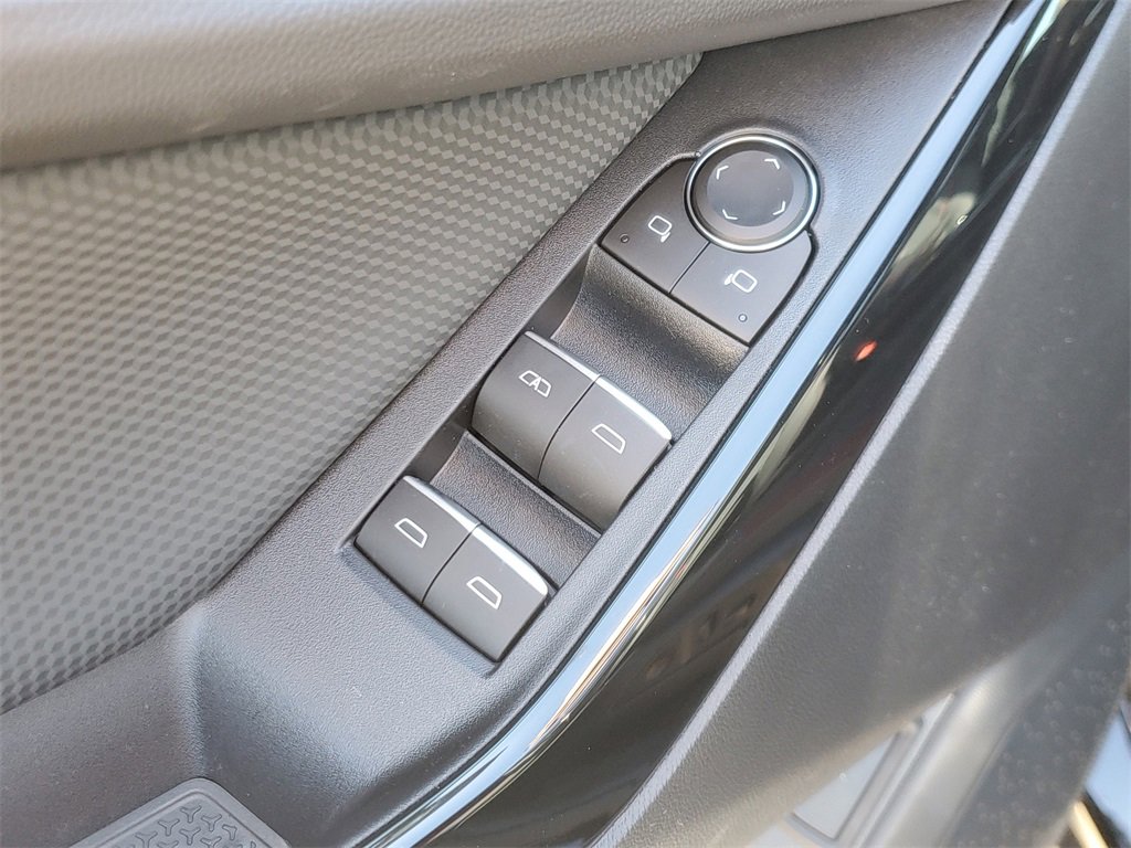 New 2026 Chevrolet Equinox RS w/ Convenience Package III image 18