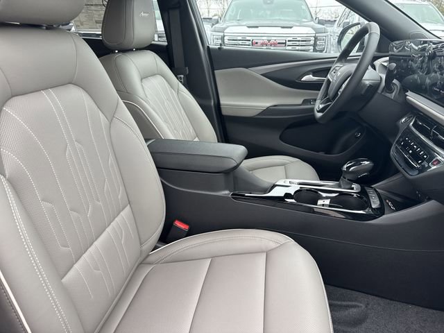 New 2026 Buick Envista Avenir image 24