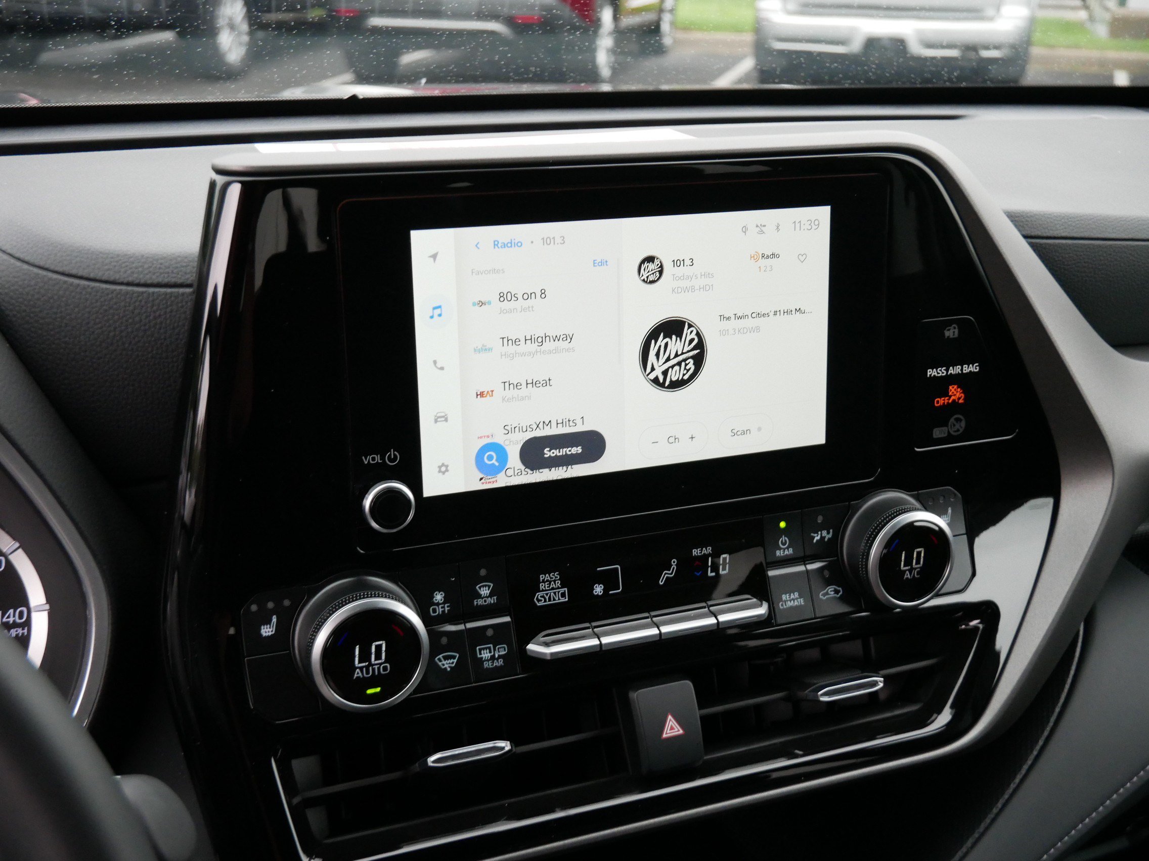 Used 2026 Toyota Highlander XLE AWD/4WD image 22