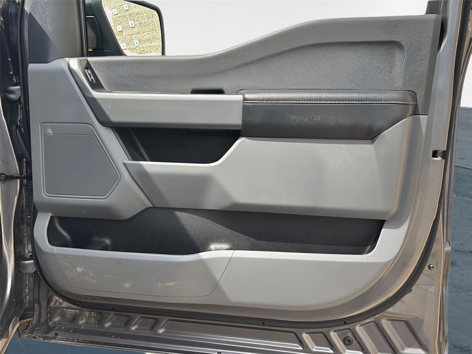 Used 2022 Ford F150 XLT image 28