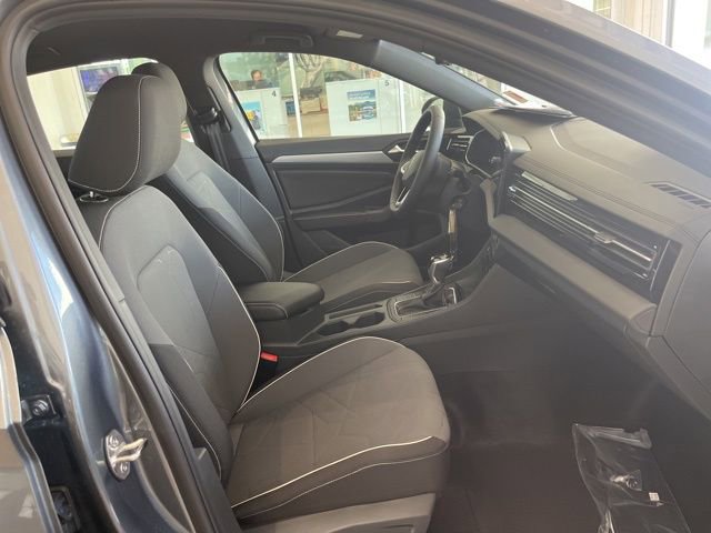 New 2025 Volkswagen Jetta Sport image 28