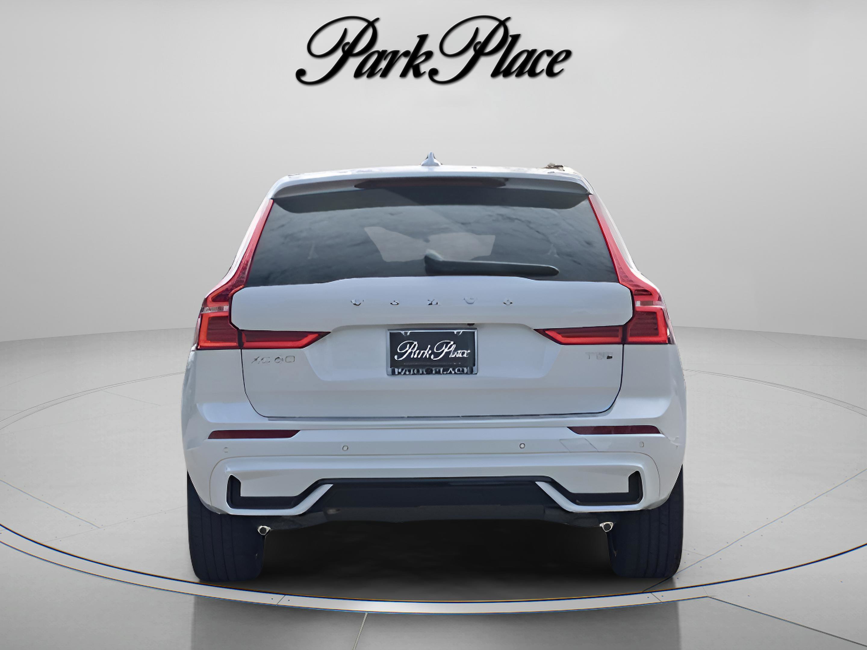 Used 2025 Volvo XC60 T8 Plus w/ Protection Package Premier image 6