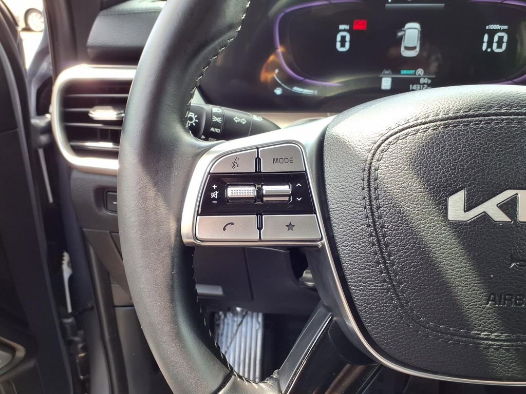 Certified 2023 Kia Telluride S image 16