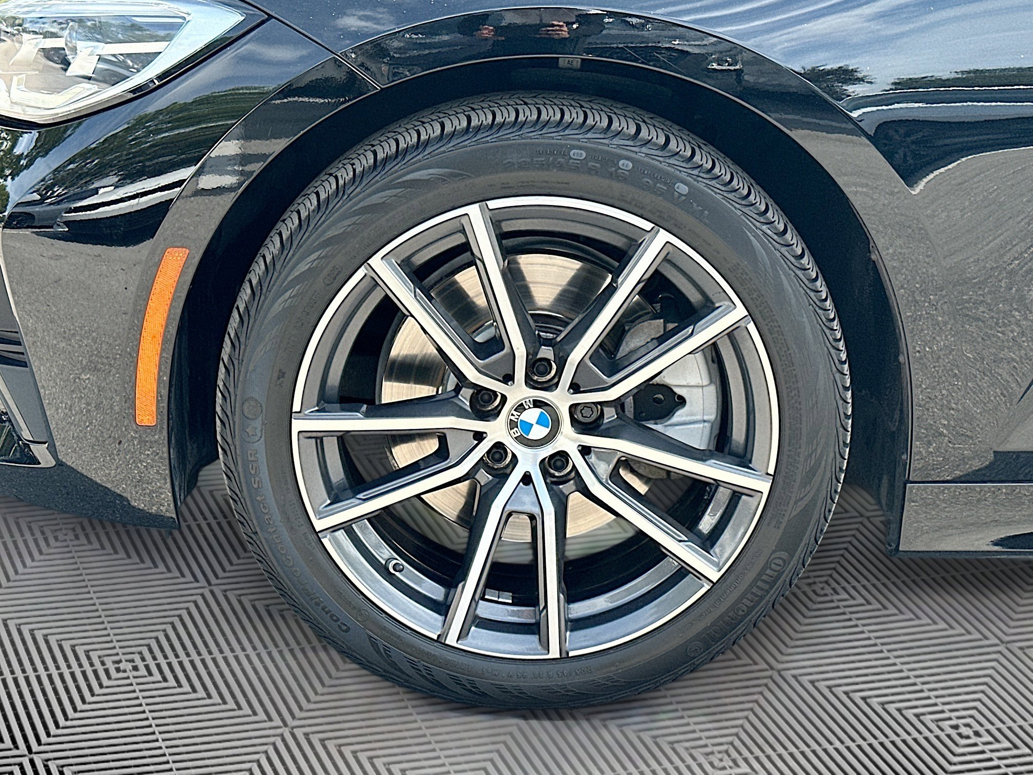 Certified 2022 BMW 330i Sedan w/ Driving Assistance Package image 38