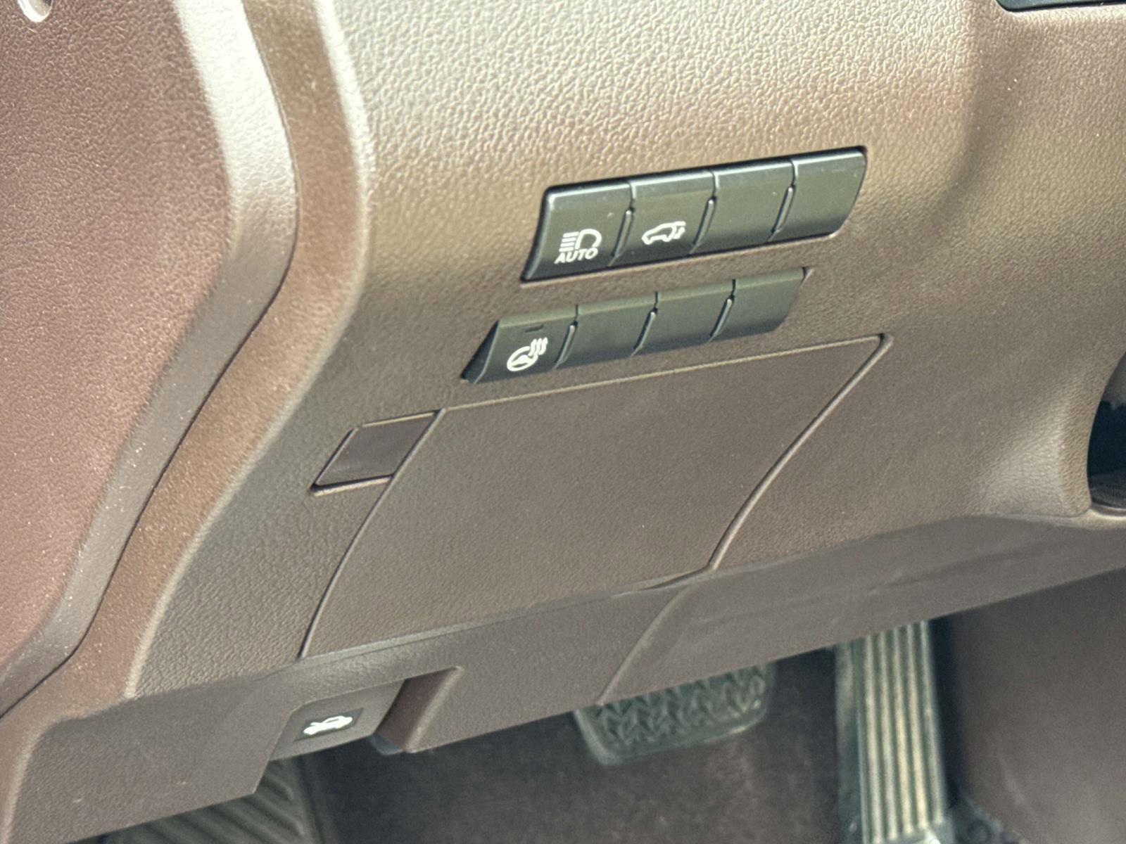 Used 2019 Lexus RX 350 AWD w/ Navigation Package image 13