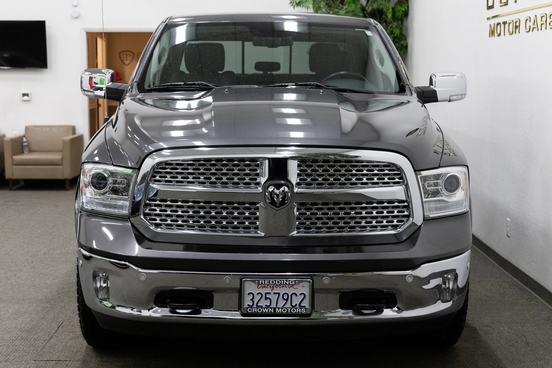 Used 2016 RAM 1500 Laramie w/ Convenience Group AWD/4WD image 12