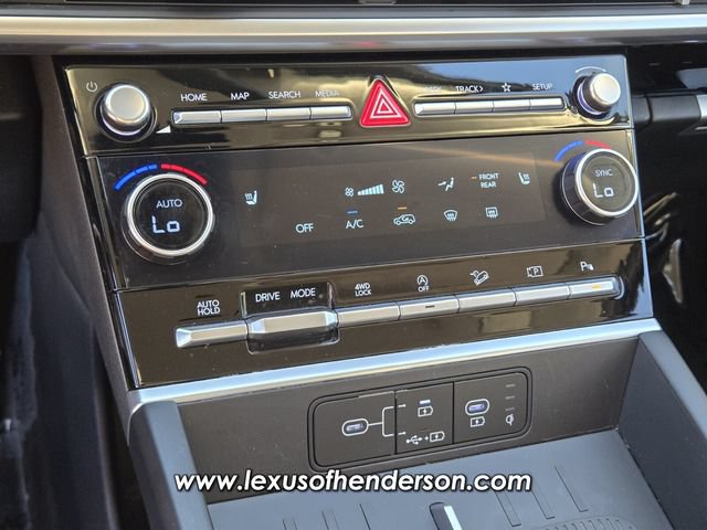 Used 2025 Hyundai Santa Fe SEL AWD/4WD image 28