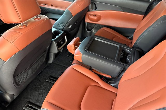 New 2026 Kia Carnival EX image 14