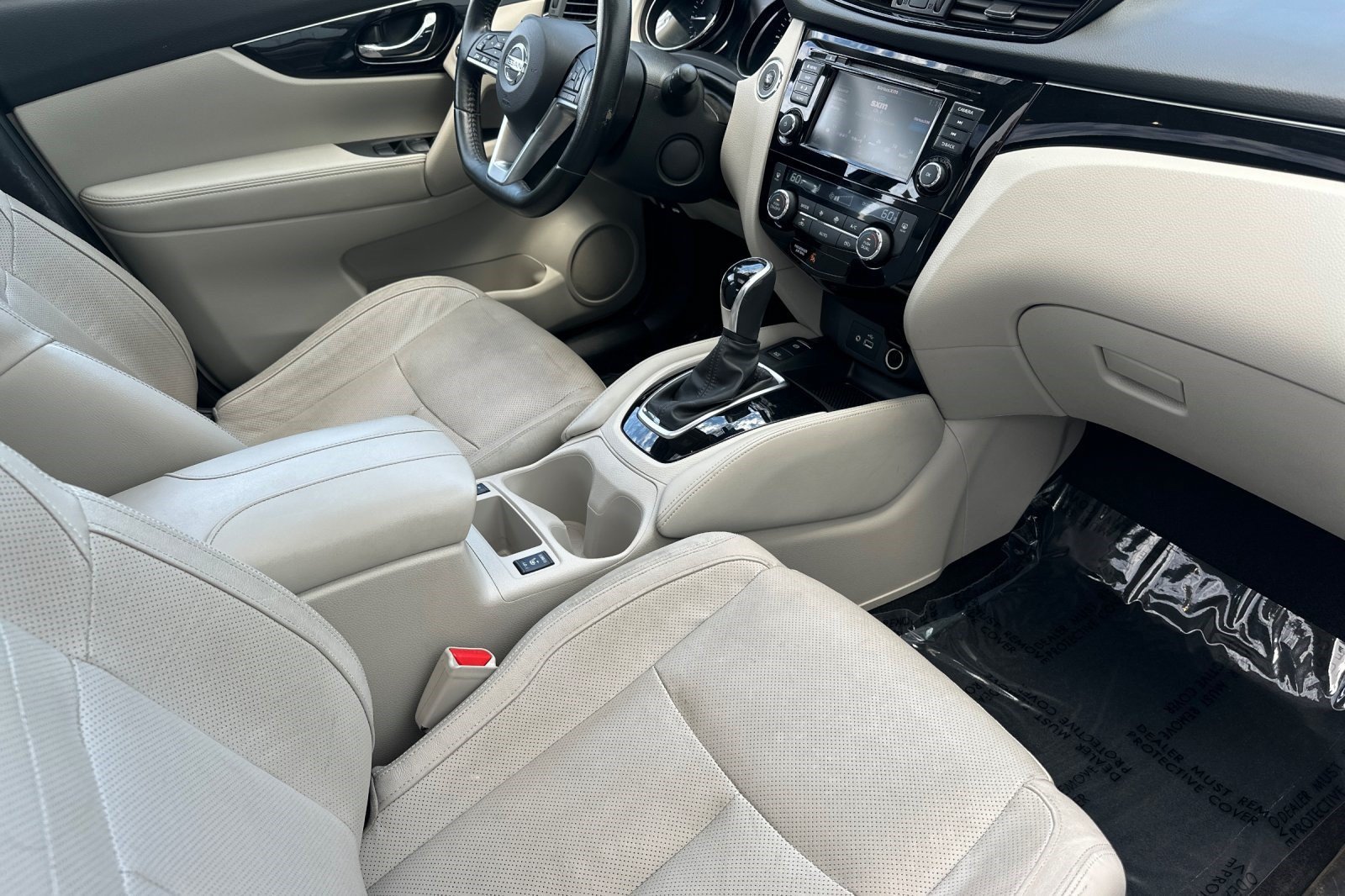 Used 2019 Nissan Rogue Sport SL w/ Premium Package FWD image 35