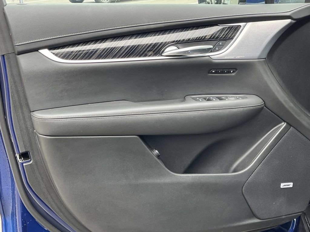 Certified 2024 Cadillac XT6 Premium Luxury image 25