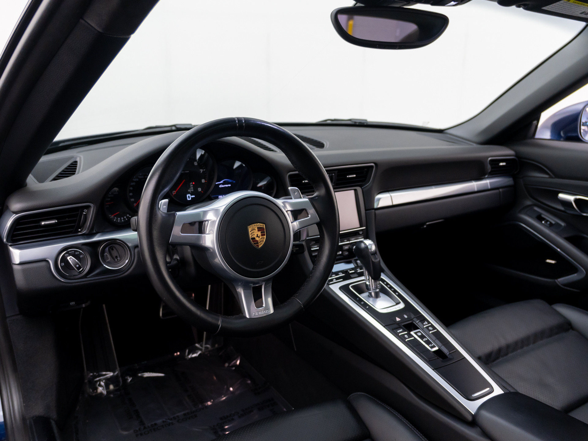 Used 2016 Porsche 911 Carrera RWD image 11