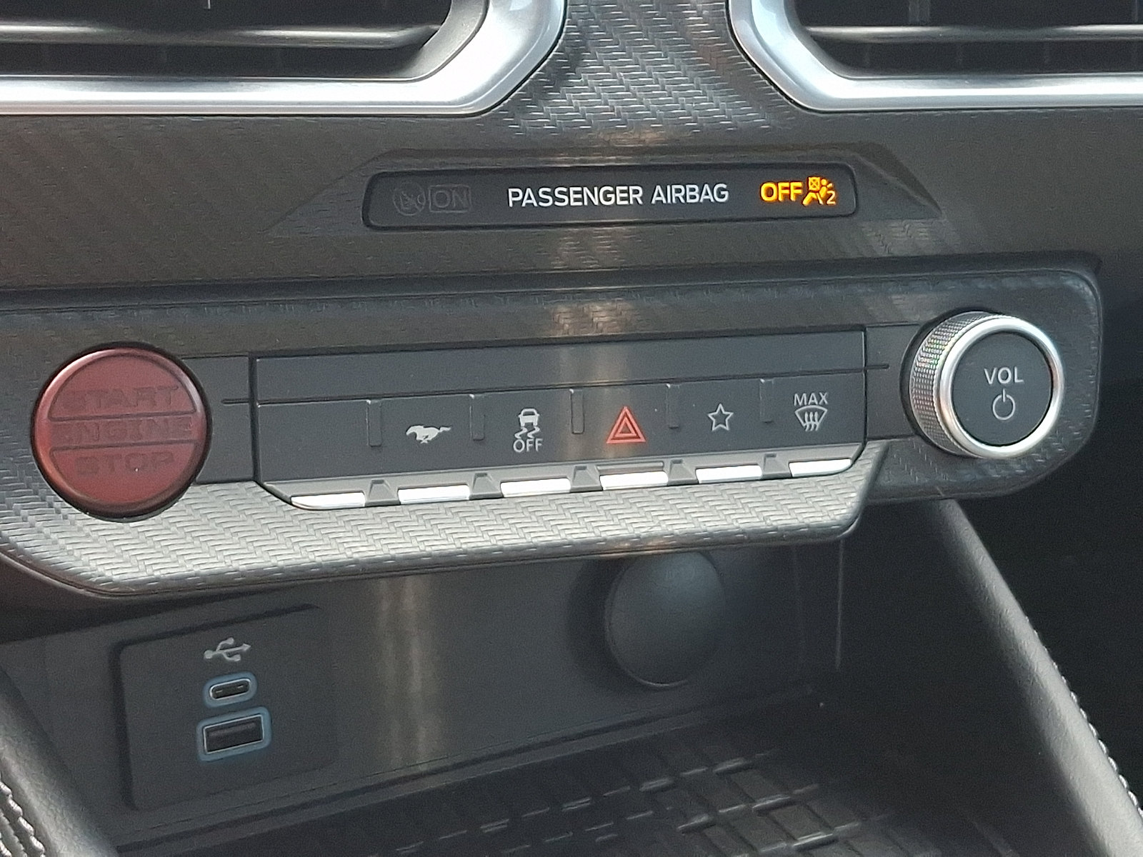Used 2024 Ford Mustang GT Premium RWD image 15