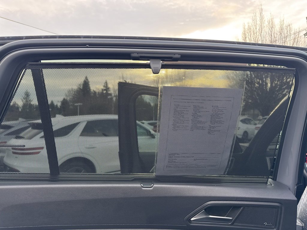 Used 2021 Volkswagen Atlas Cross Sport SEL Premium image 43