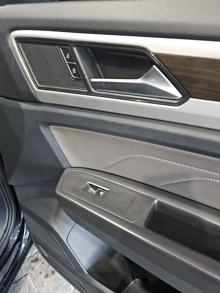 Used 2022 Volkswagen Atlas SE image 12