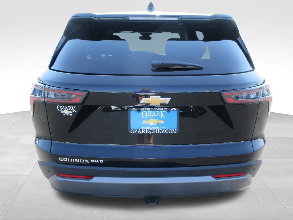 Certified 2026 Chevrolet Equinox LT AWD/4WD image 4