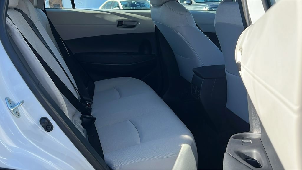 Used 2024 Toyota Corolla Cross L image 15