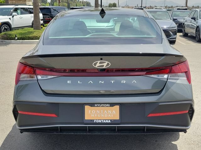 New 2026 Hyundai Elantra Sport FWD image 30