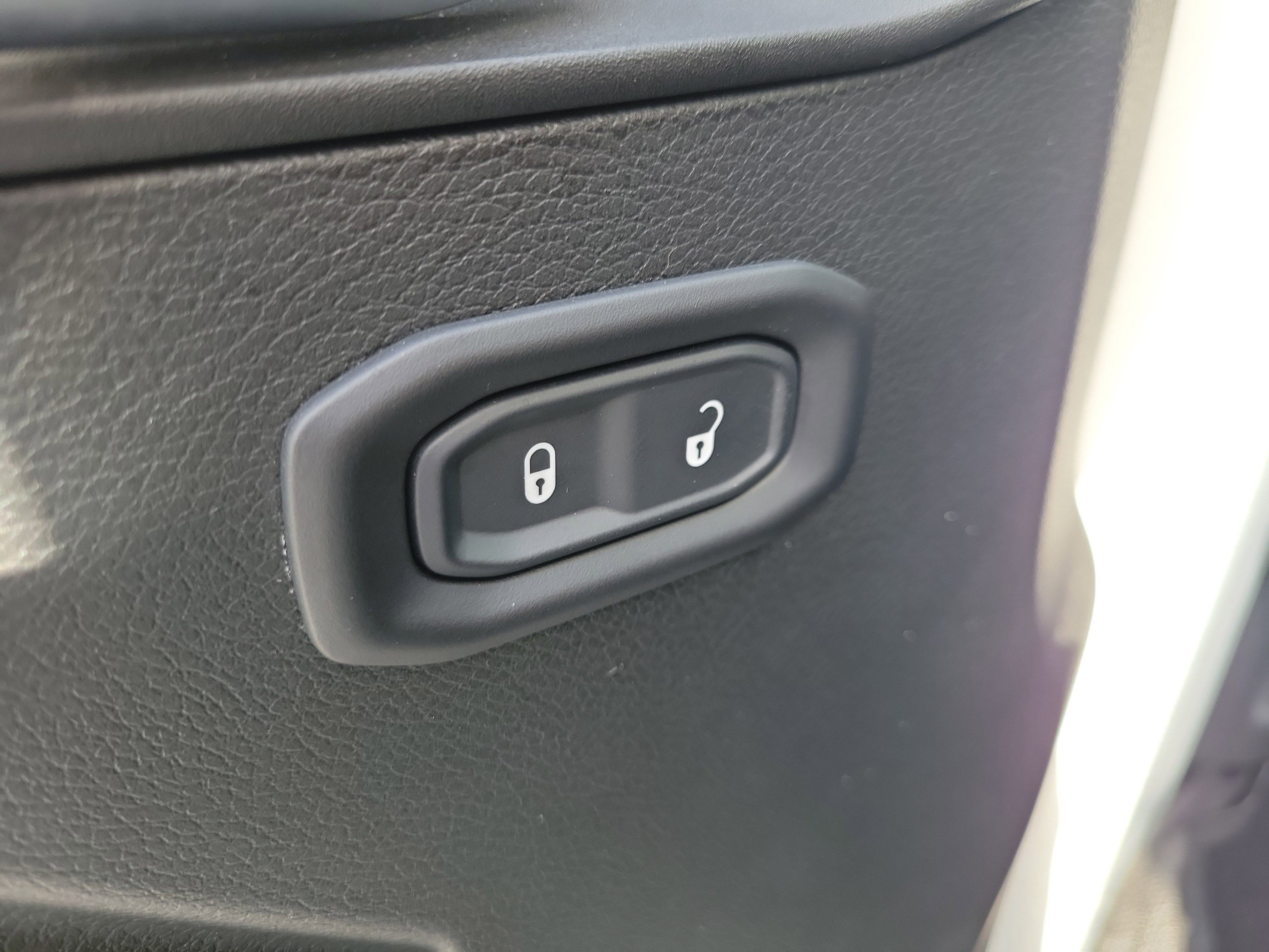 Used 2021 Jeep Gladiator Sport image 19