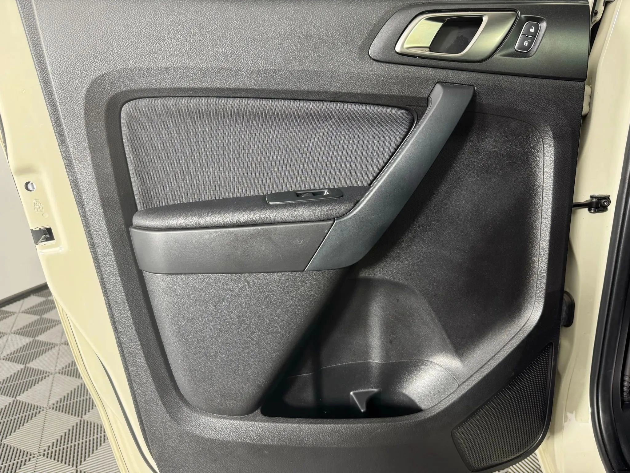 Used 2022 Ford Ranger XLT w/ Equipment Group 301A Mid image 39