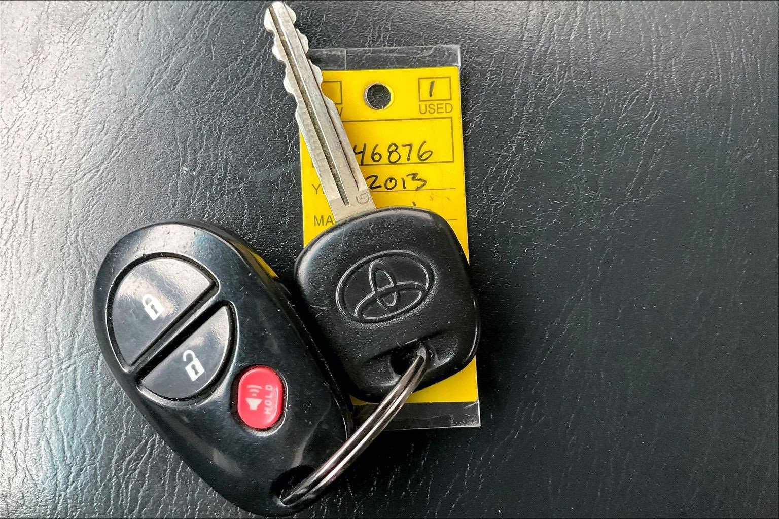 Used 2013 Toyota Tacoma PreRunner image 23