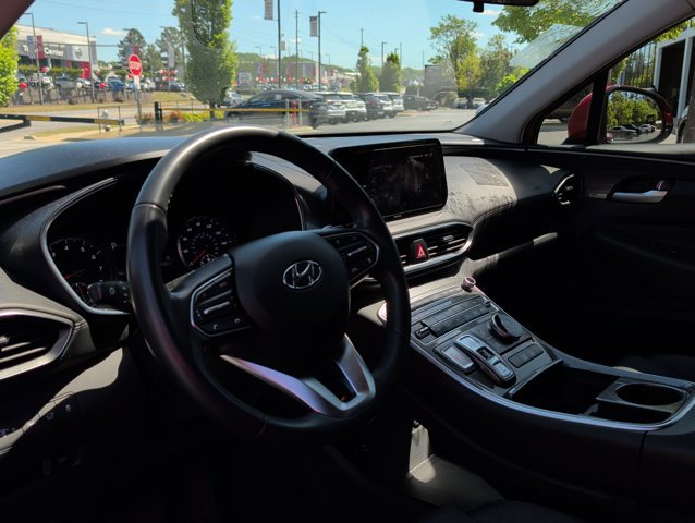 Used 2023 Hyundai Santa Fe SEL w/ Cargo Package image 9