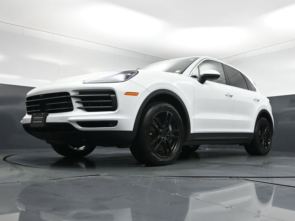 Certified 2023 Porsche Cayenne AWD/4WD image 23