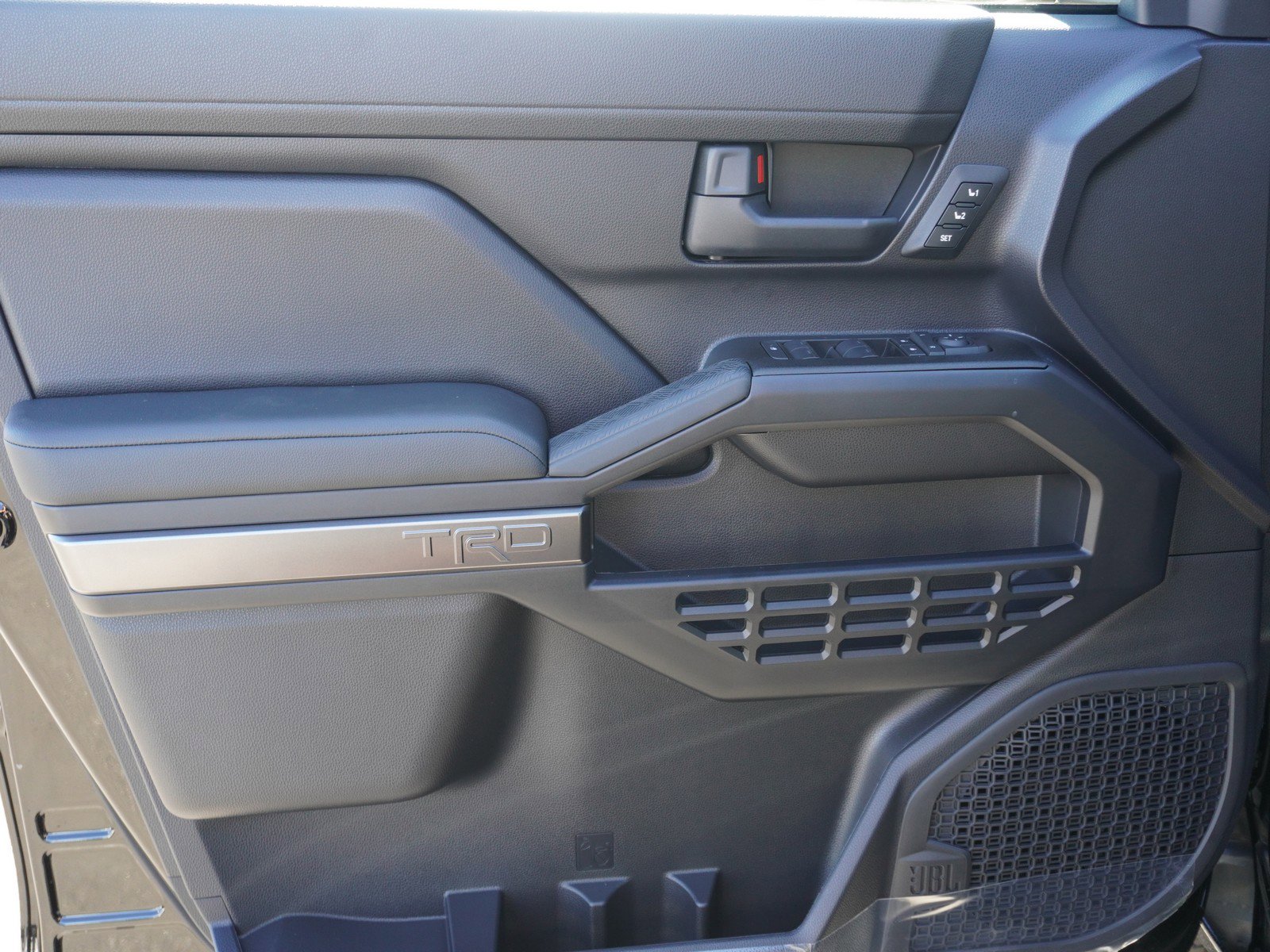 New 2025 Toyota 4Runner TRD Off-Road Premium image 22