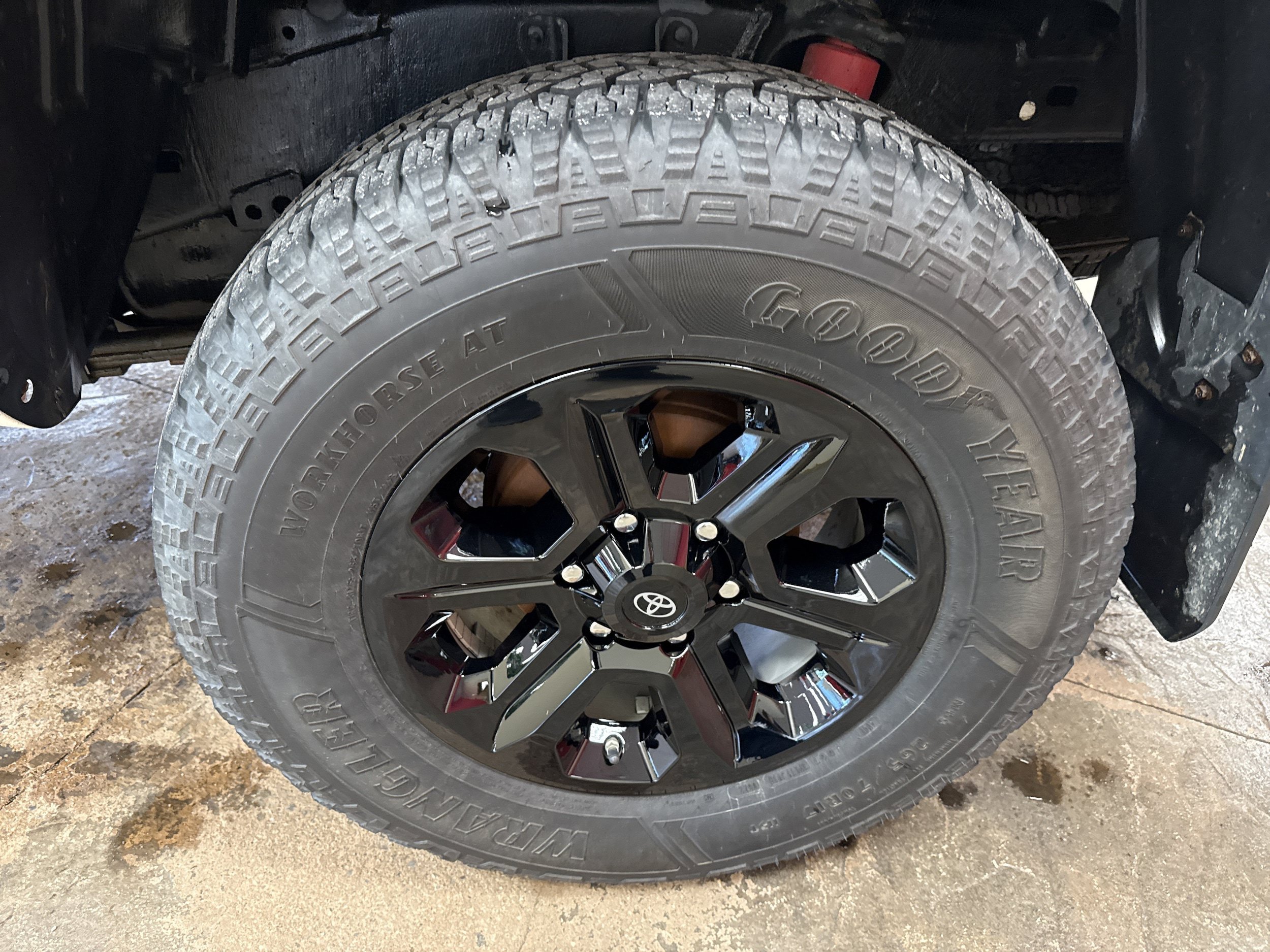 Used 2019 Toyota Tacoma TRD Pro AWD/4WD image 9