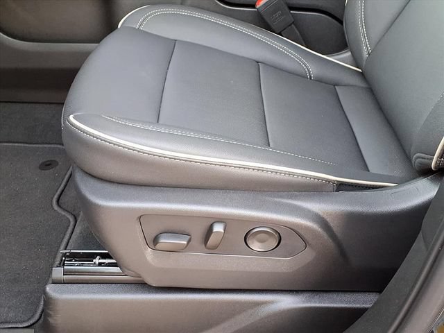 New 2025 Chevrolet Tahoe Premier RWD image 17