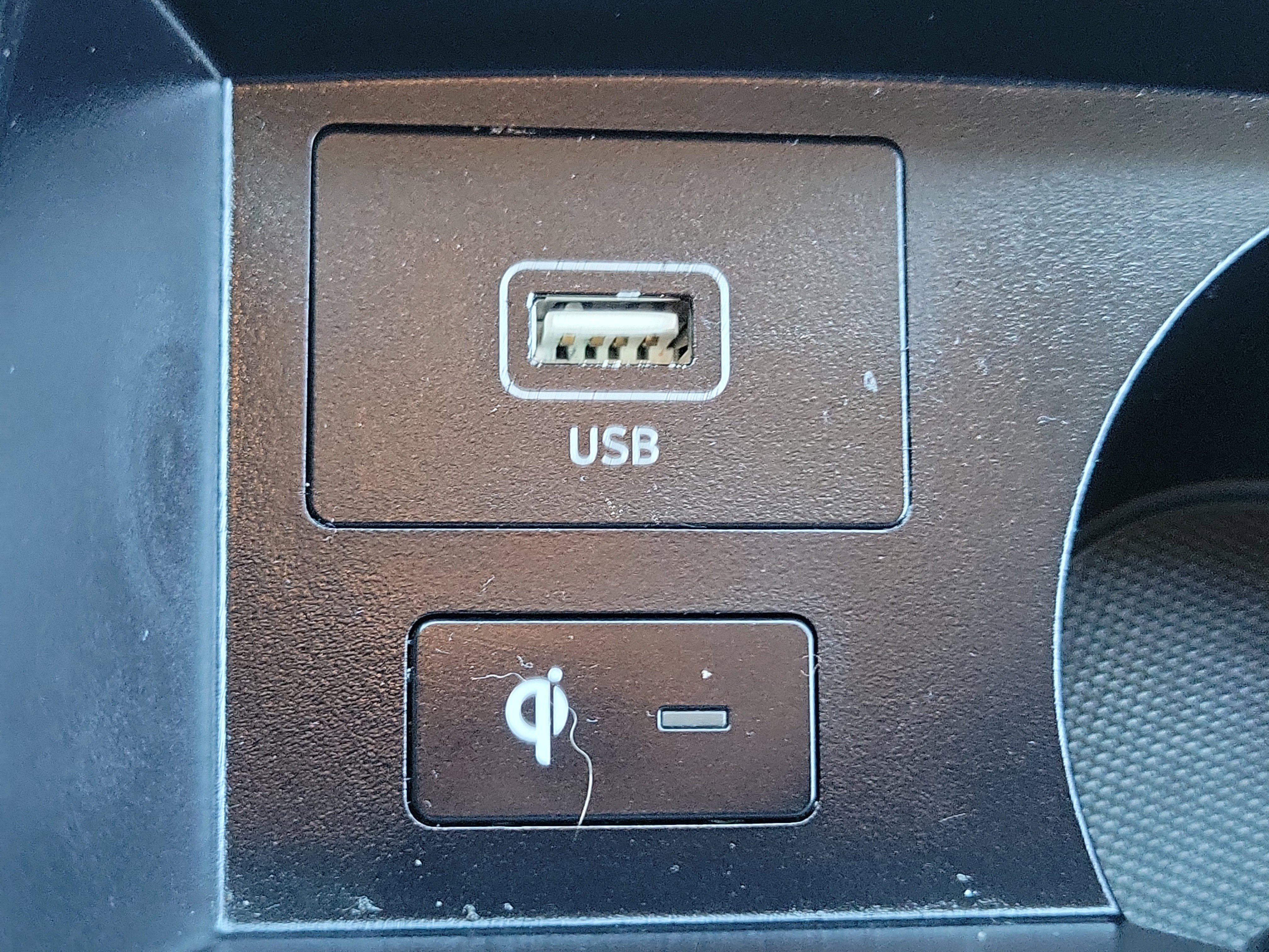 Certified 2023 Hyundai Santa Fe SEL image 15