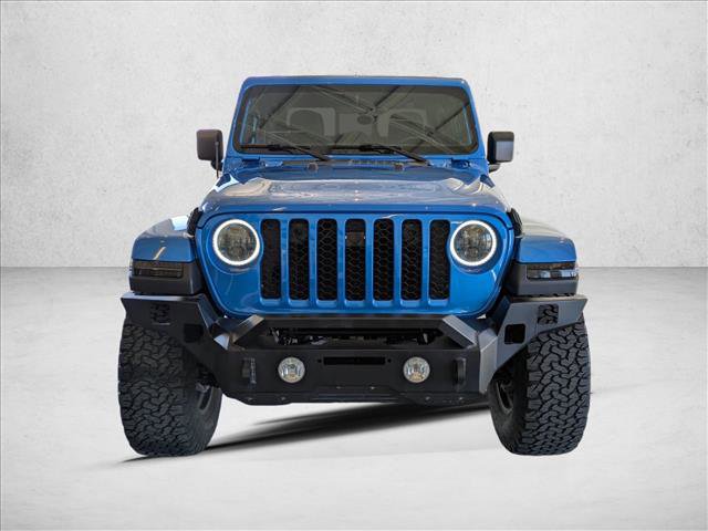 Used 2021 Jeep Gladiator Sport video 2
