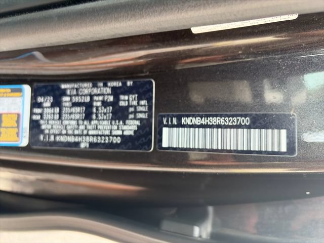Used 2024 Kia Carnival LX FWD image 27