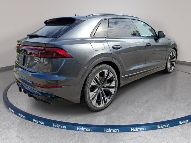 New 2027 Audi Q8 Premium Plus AWD/4WD image 3