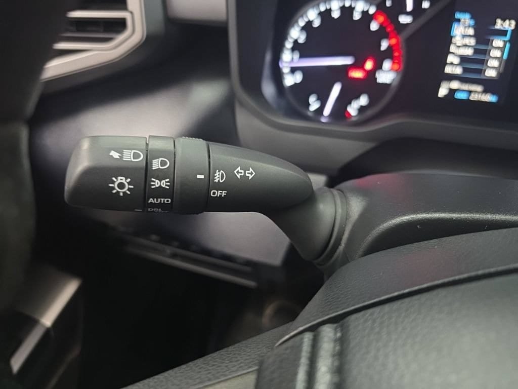 Used 2023 Toyota Tundra SR5 w/ SR5 Convenience Package AWD/4WD image 22