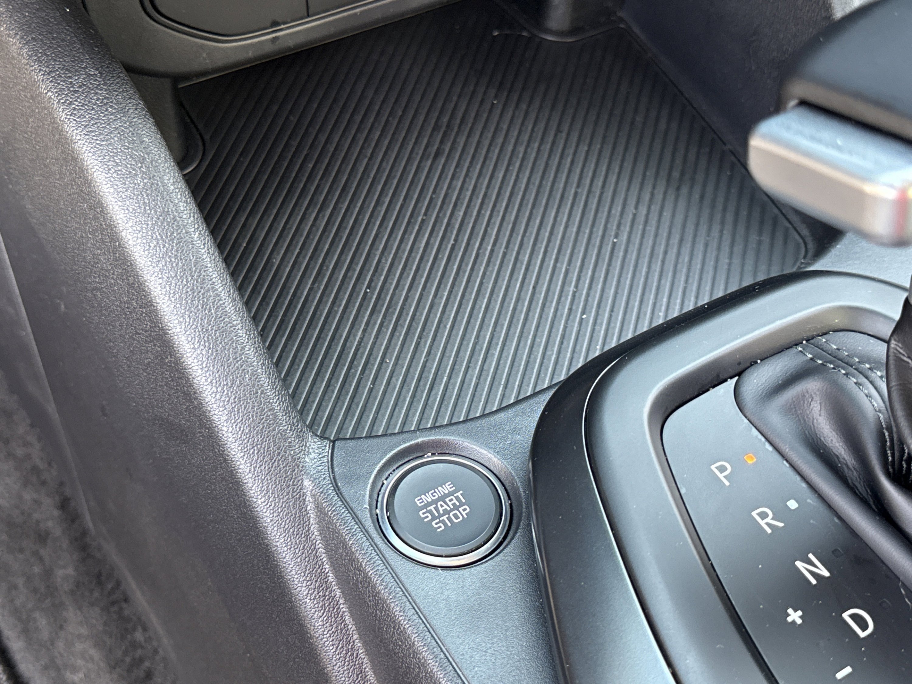 New 2025 Kia K4 FWD image 34