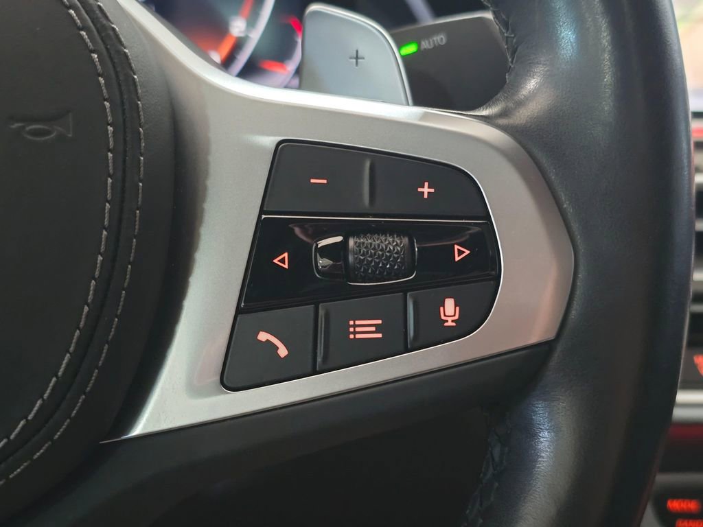 Used 2023 BMW X6 M50i w/ Parking Assistance Package image 21