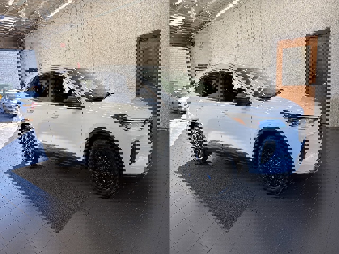 Used 2024 Ford Escape Active